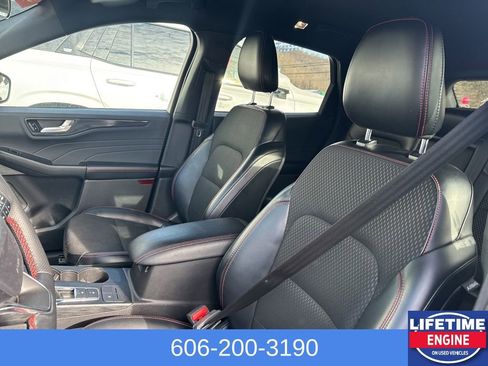 Used 2025 Ford Escape ST-Line Elite image 19