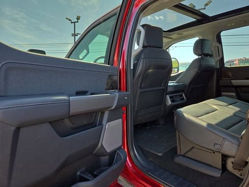 Used 2026 Ford F250 Lariat w/ Tremor Off-Road Package AWD/4WD image 13