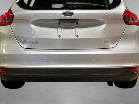 Used 2016 Ford Focus SE w/ Reverse Sensing Package image 15