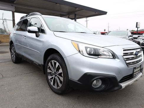 Used 2016 Subaru Outback 2.5i Limited image 38