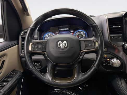 Used 2019 RAM 1500 Limited AWD/4WD image 12
