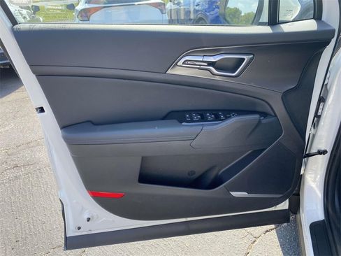 New 2024 Kia Sportage EX w/ EX Premium Package image 12