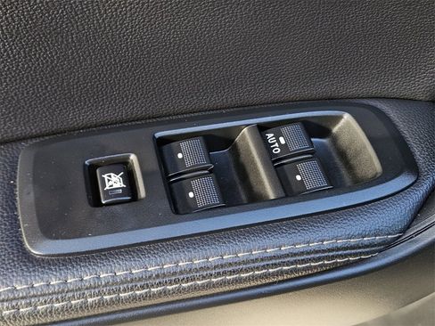 Used 2021 Ford Ranger Lariat w/ Equipment Group 501A High image 16