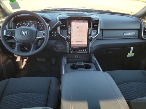 New 2026 RAM 2500 Lone Star image 9