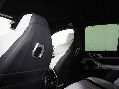 New 2026 BMW X5 M Competition w/ Executive Package image 17