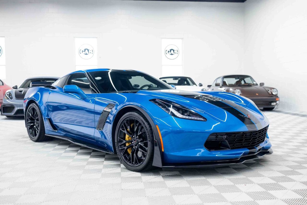 Used 2016 Chevrolet Corvette Z06 w/ 3LZ Preferred Equipment Group RWD image 11