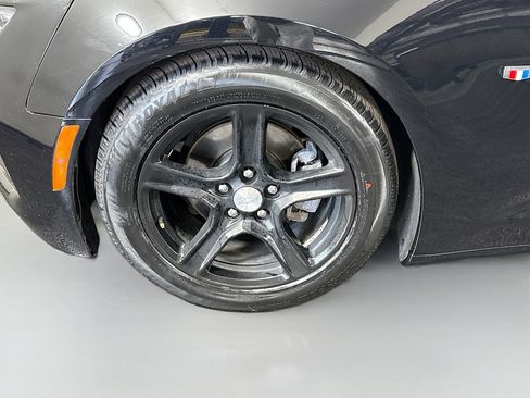 Used 2020 Chevrolet Camaro LT RWD image 36