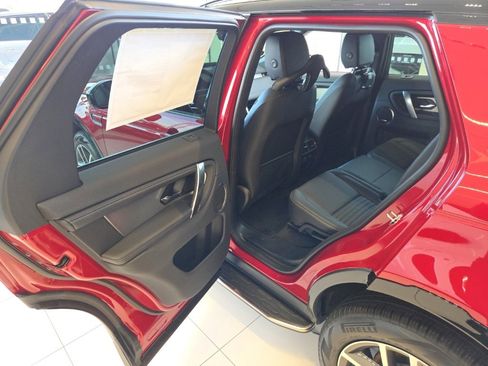 New 2025 Land Rover Discovery Sport Dynamic SE image 14