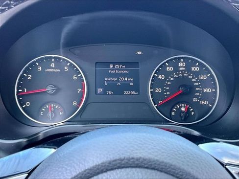 Used 2021 Kia Seltos S AWD/4WD image 25