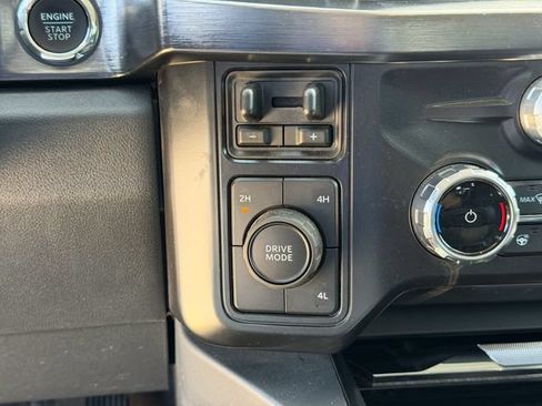 Used 2025 Ford F250 Lariat AWD/4WD image 14