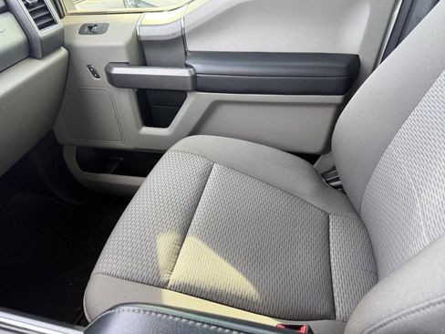 Used 2020 Ford F250 XLT w/ XLT Premium Package image 21