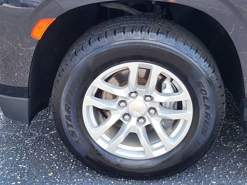 Used 2023 Chevrolet Tahoe LT AWD/4WD image 9