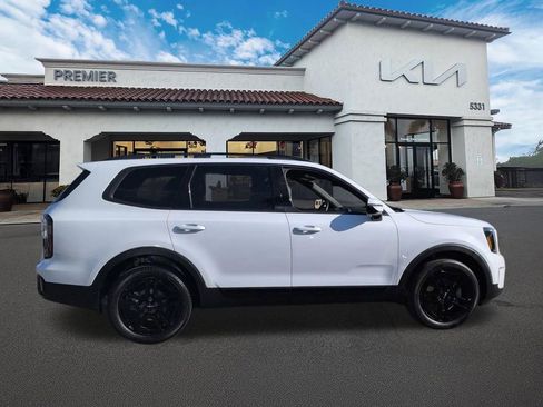 Certified 2024 Kia Telluride SX Prestige X-Line AWD/4WD image 9