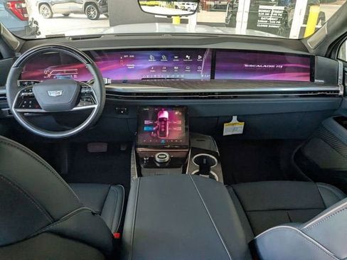 New 2025 Cadillac Escalade IQ Luxury 2 image 62
