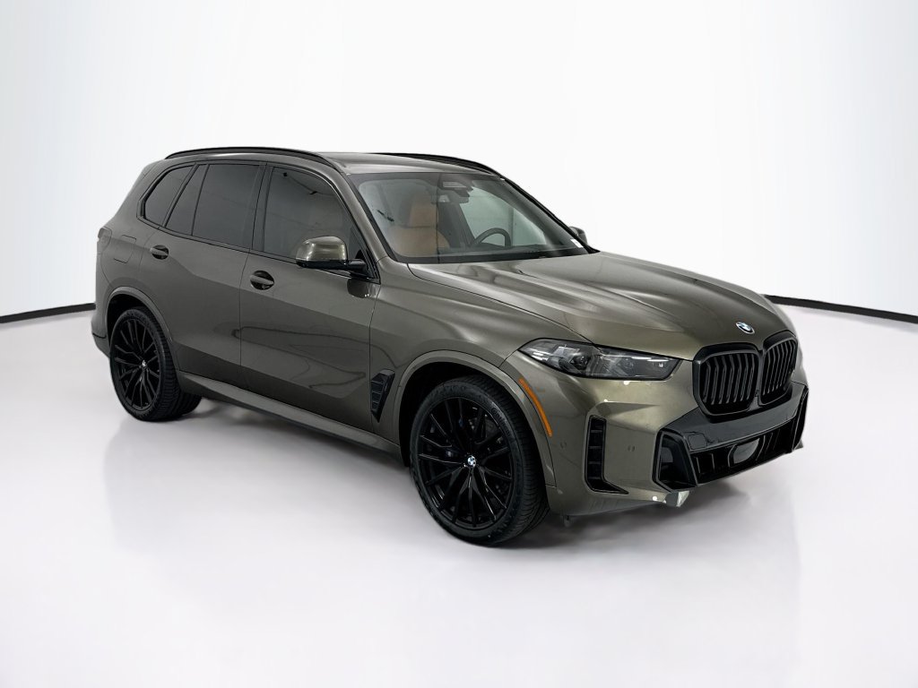 Used 2025 BMW X5 xDrive40i w/ Executive Package AWD/4WD image 3