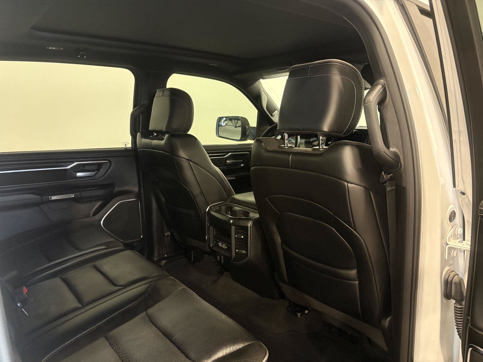 Used 2024 RAM 1500 Laramie AWD/4WD image 54