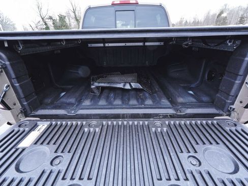 Used 2022 Nissan Frontier PRO-4X image 42