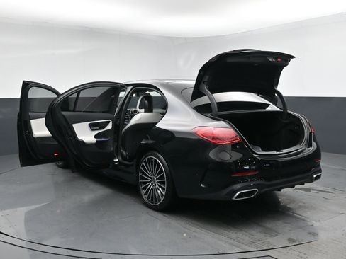 Used 2022 Mercedes-Benz C 300 4MATIC Sedan image 27