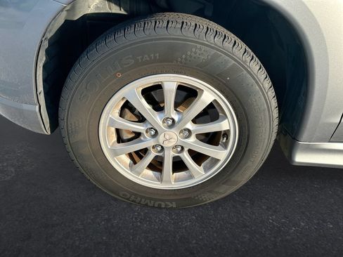 Used 2012 Mitsubishi Outlander Sport ES FWD image 10