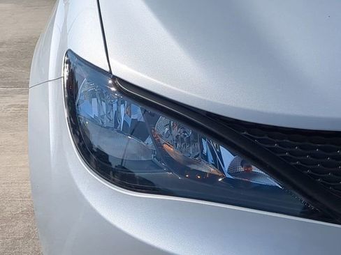 New 2026 Chrysler Voyager LX image 10