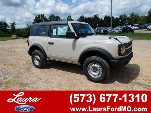 New 2026 Ford Bronco 2-Door AWD/4WD image 1