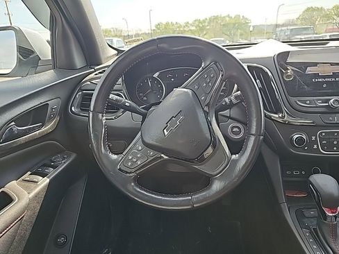 Used 2022 Chevrolet Equinox RS w/ RS Leather Package image 8