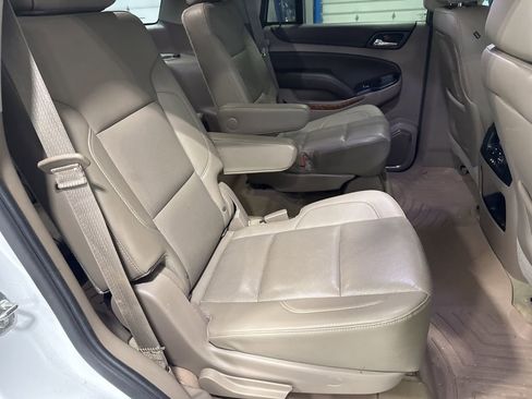 Used 2015 Chevrolet Tahoe LTZ AWD/4WD image 29