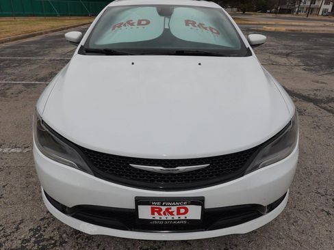 Used 2015 Chrysler 200 S w/ Navigation & Sound Group I image 2