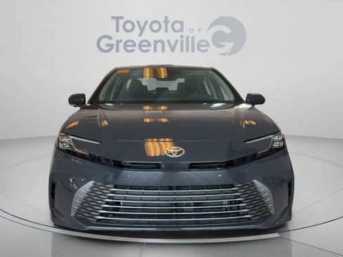 Certified 2025 Toyota Camry XLE w/ Premium Plus Package FWD image 9