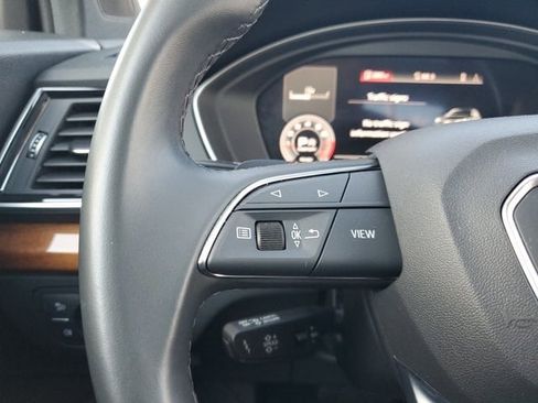 Used 2021 Audi Q5 Prestige w/ Prestige Package image 18