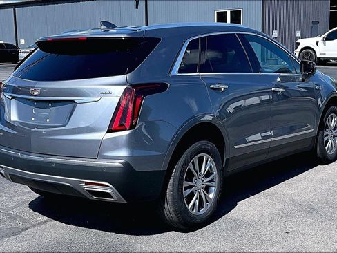Used 2021 Cadillac XT5 Premium Luxury AWD/4WD image 9