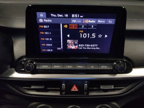 Used 2022 Kia Forte LXS w/ LXS Technology Package image 25