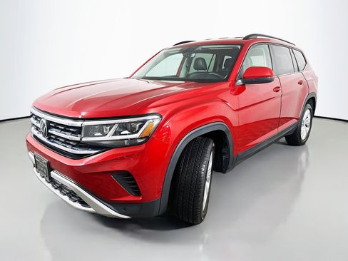 Used 2023 Volkswagen Atlas SE image 3