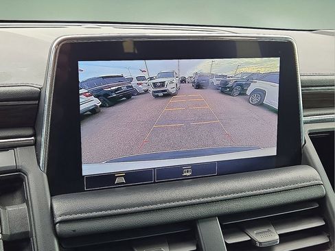 Used 2021 Chevrolet Tahoe LT image 29