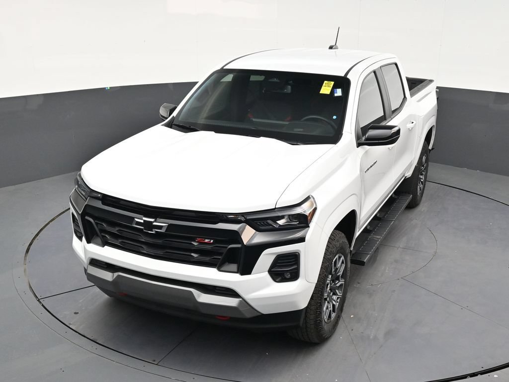 Used 2026 Chevrolet Colorado Z71 AWD/4WD image 19