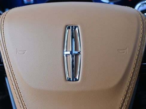New 2026 Lincoln Aviator Black Label AWD/4WD image 35