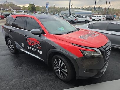 Used 2023 Nissan Pathfinder Platinum