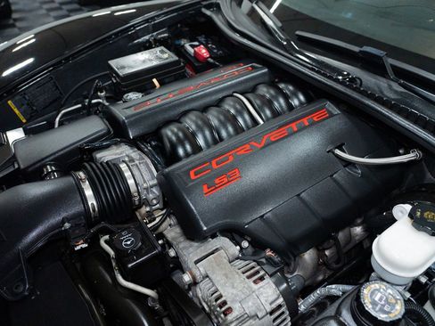 Used 2010 Chevrolet Corvette Grand Sport w/ Preferred Equipment Group image 50