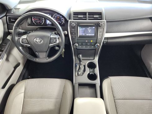 Used 2015 Toyota Camry SE w/ Protection Package FWD image 15