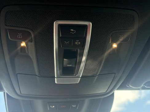 Used 2017 Mercedes-Benz GLE 350 image 19