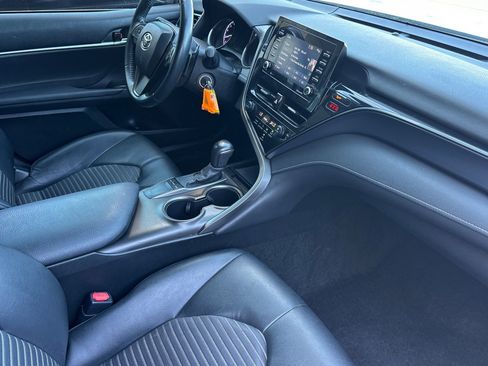 Certified 2022 Toyota Camry SE FWD image 15