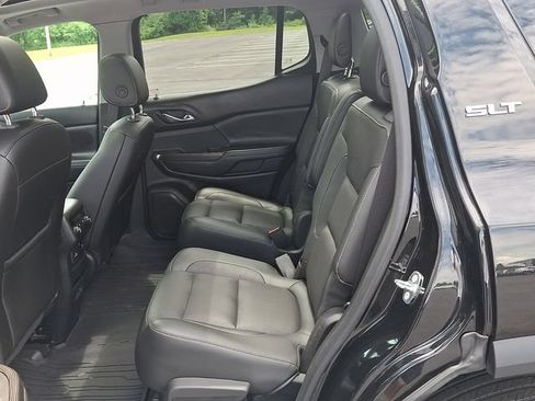 Used 2018 GMC Acadia SLT AWD/4WD image 10