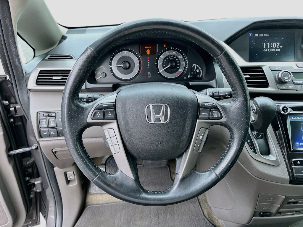Used 2016 Honda Odyssey Touring image 17