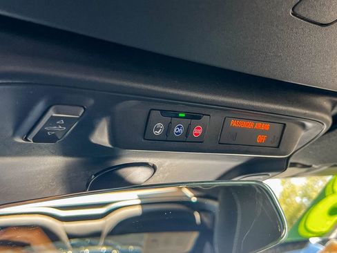 Certified 2023 Chevrolet Camaro LT image 29