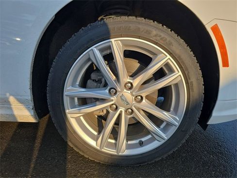 Used 2022 Cadillac CT4 Luxury w/ Sun And Sound Package image 17