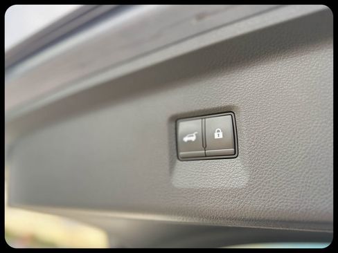 Used 2023 INFINITI QX60 Sensory w/ Vision Package FWD image 20