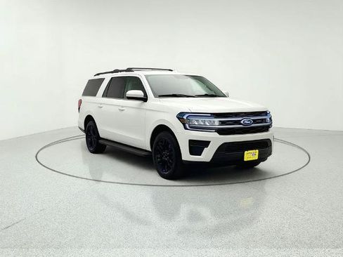 Certified 2024 Ford Expedition Max XLT RWD image 1