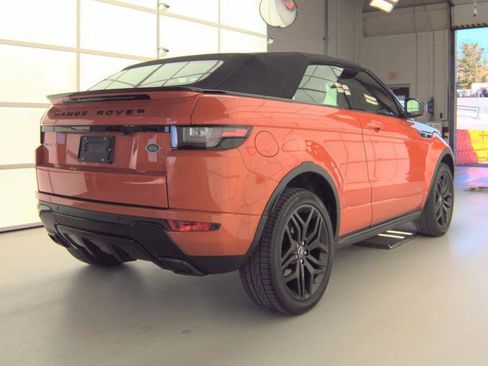 Used 2018 Land Rover Range Rover Evoque HSE Dynamic image 3