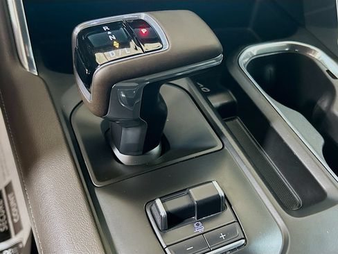 Used 2024 GMC Sierra 1500 Denali w/ Denali Reserve Package RWD image 15