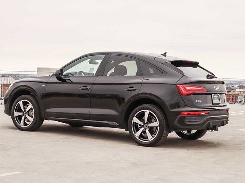 Used 2023 Audi Q5 2.0T Premium Plus w/ Premium Plus Package AWD/4WD image 6